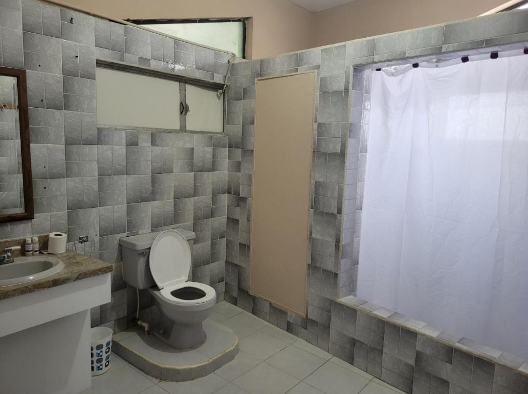 Arnold'S Guest House San Ignacio Luaran gambar