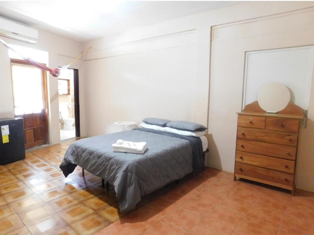 Arnold'S Guest House San Ignacio Luaran gambar