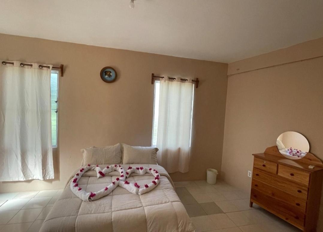 Arnold'S Guest House San Ignacio Luaran gambar